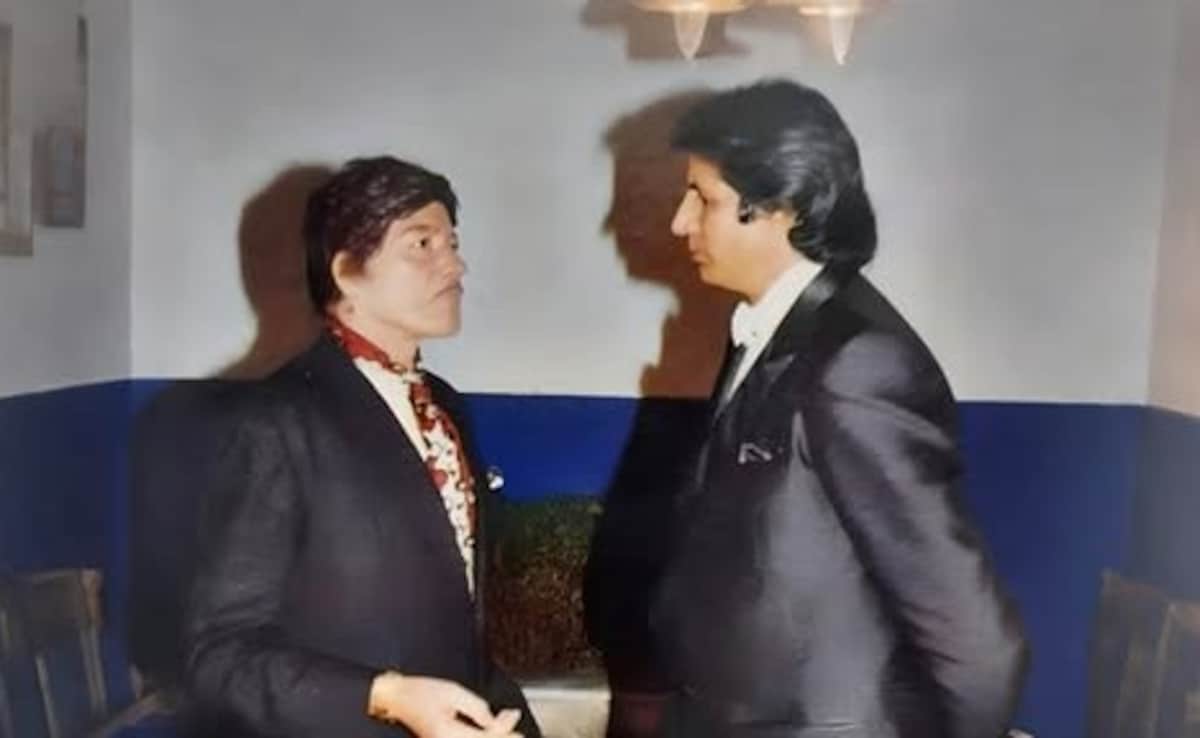 अमिताभ बच्चन से भी ज्यादा मुश्किल था इस सुपरस्टार को संभालना, मूड पर करते थे काम, अपने कुत्ते के नाम पर  बुलाते थे सबको — WellsTrack