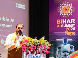 पटना की AI समिट में सीएम बोले- बिहार बनेगा विकसित राज्य, बाहर छात्रों ने किया जमकर हंगामा