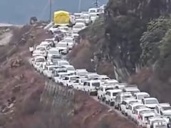 Video: Tourists Crowd Sikkim Hills, Traffic Chaos At Zero Point