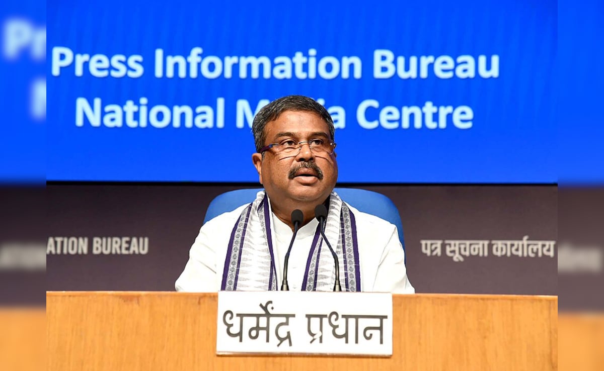 Dharmendra Pradhan Defends CBSE's Three-Language Policy, Says Daughter Studied Marathi Till Class 8