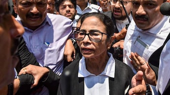 Mamata Banerjee Appears In Calcutta HC In Lawyer's Robe Over Post-Poll Violence Case