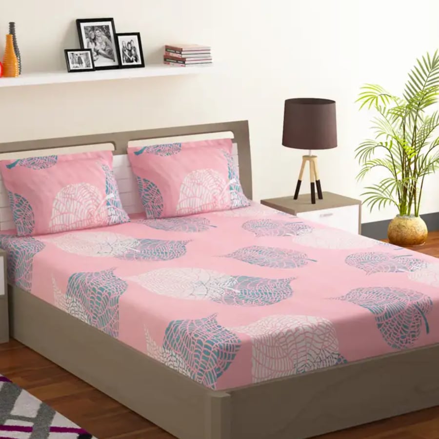 Click here to buy: Steve and Anderson Microfiber Double Flat 160 TC Paisley 1 Bedsheet