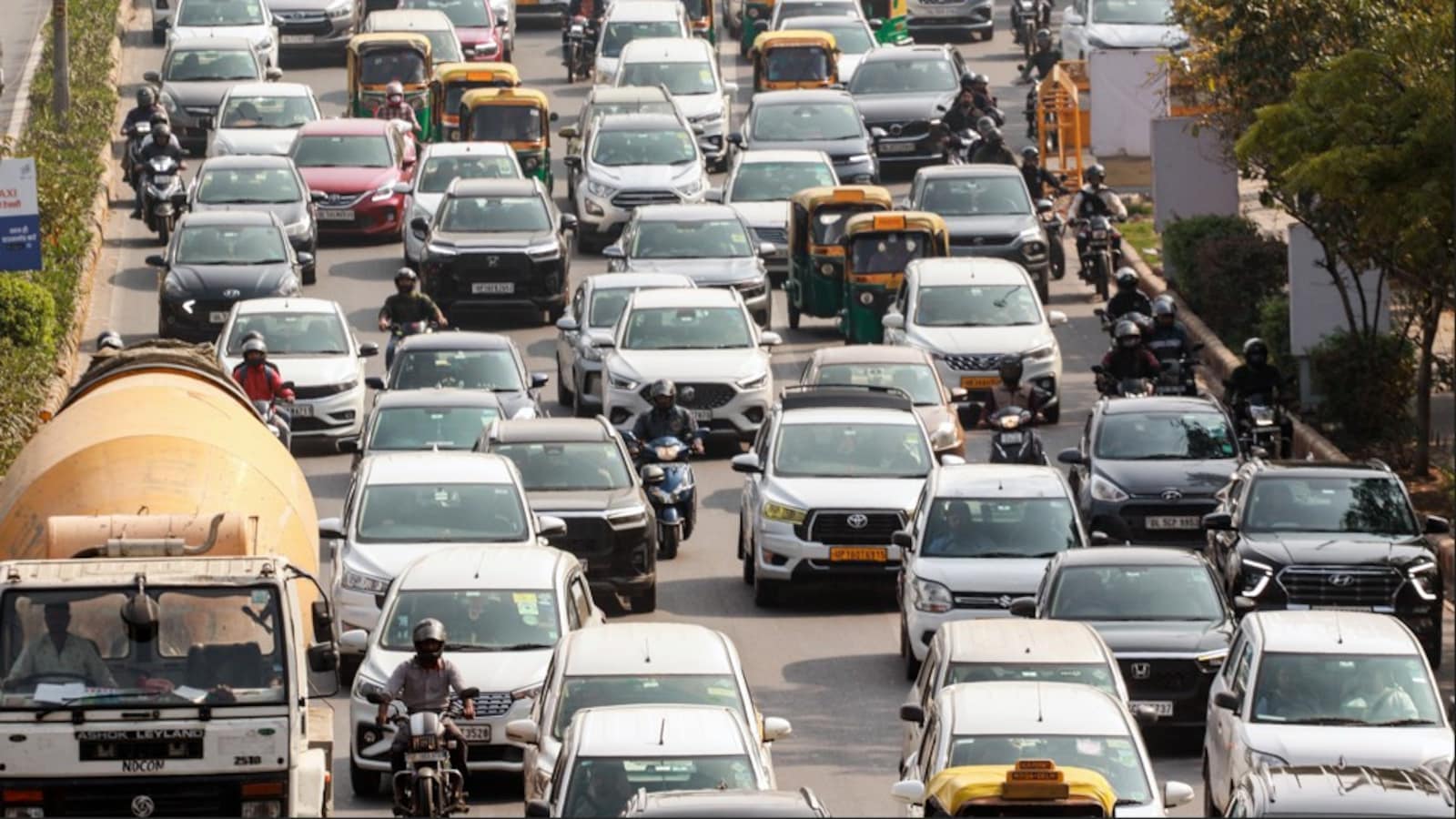 ChatGPT Analyzes Cost of Personal Car Versus Cab Amid Rising Petrol Prices in Delhi Region