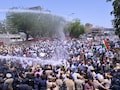 NEET विवाद पर जयपुर में बवाल: पुलिस और कांग्रेस में तीखी झड़प; वाटर कैनन और लाठियों से कई नेता घायल