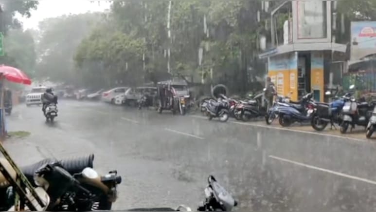 Uttarakhand Weather: उत्तराखंड में मौसम का यू-टर्न: आज भारी बारिश और ओले गिरने की चेतावनी, भीषण गर्मी से मिलेगी राहत