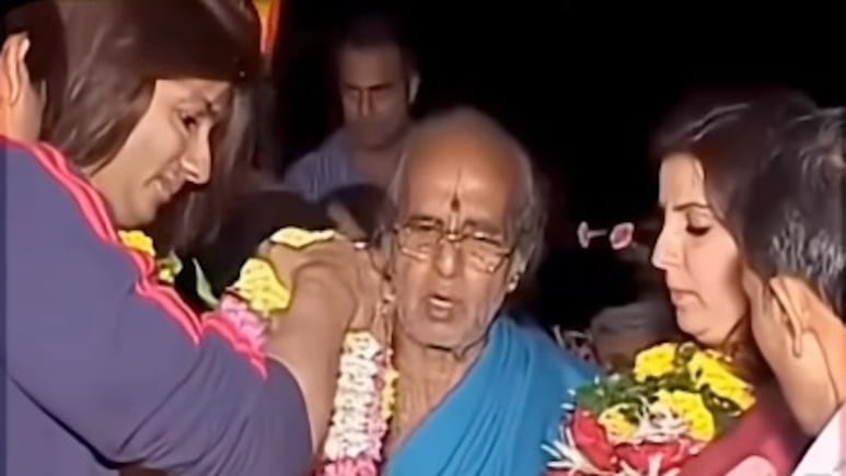 फराह खान की शादी में भाई साजिद नहीं, शाहरुख खान ने निभाई थी कन्यादान की रस्म, 22 साल पुराना वीडियो वायरल