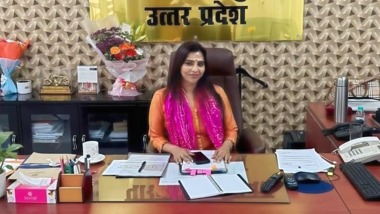 IAS Kinjal Singh Success Story: पिता का फर्जी एनकाउंटर, मां को कैंसर... UPSC में 25वीं रैंक लाने वालीं जांबाज IAS अफसर किंजल सिंह की कहानी