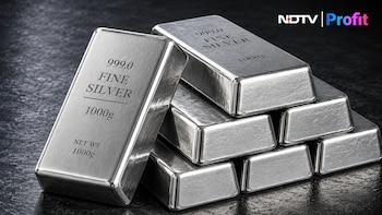 Silver Price Slumps Rs 40,000 From Last Week's Peak: More Weakness Ahead?