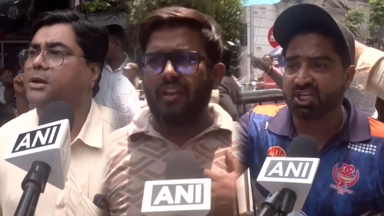 TMC Workers Stage Protest At Bhabanipur Strongroom Before Bengal Elections Results