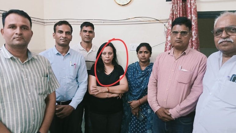 चित्तौड़गढ़ में ACB के हत्थे चढ़ी बीमा मैनेजर, मेडिकल बिल पास करने के बदले मांगी 10 हजार की रिश्वत