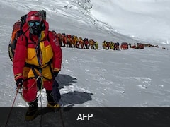 Mount Everest 2026 Sees Record Rush, Over 1000 Climbers Summit Before Closure
