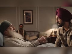 Why Naseeruddin Shah Was "Bedridden" On Main Vaapas Aaunga Set