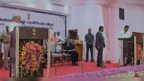 Tamil Nadu Congress MLA Mentions Rahul Gandhi During Oath, Governor Objects