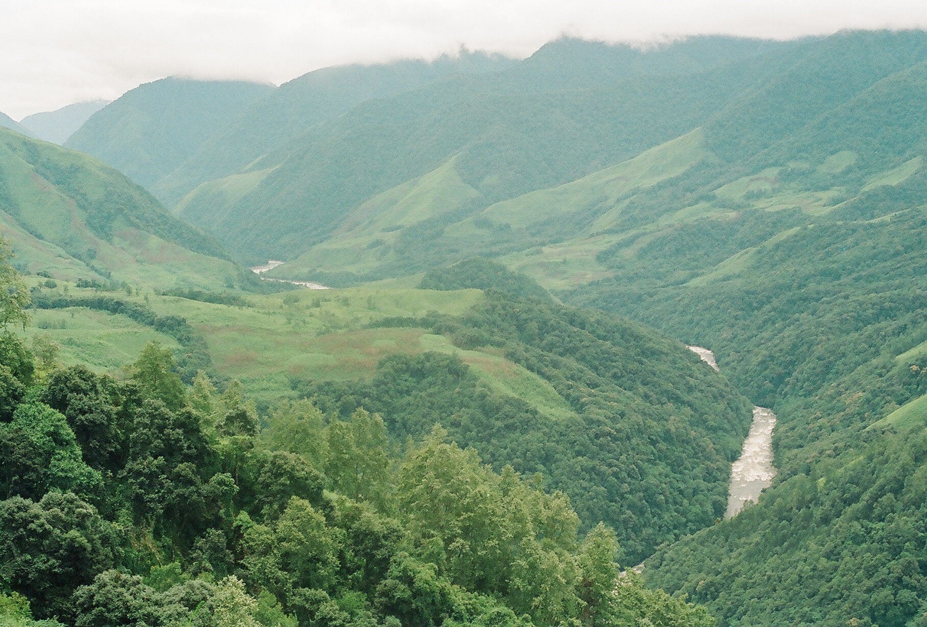 Where Is The Deepest River Valley In India?
