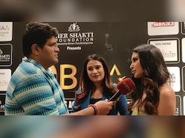 Exclusive Interview: क्या 'है जवानी तो इश्क..' में वरुण धवन की मां बनी हैं मौनी रॉय? किया खुलासा