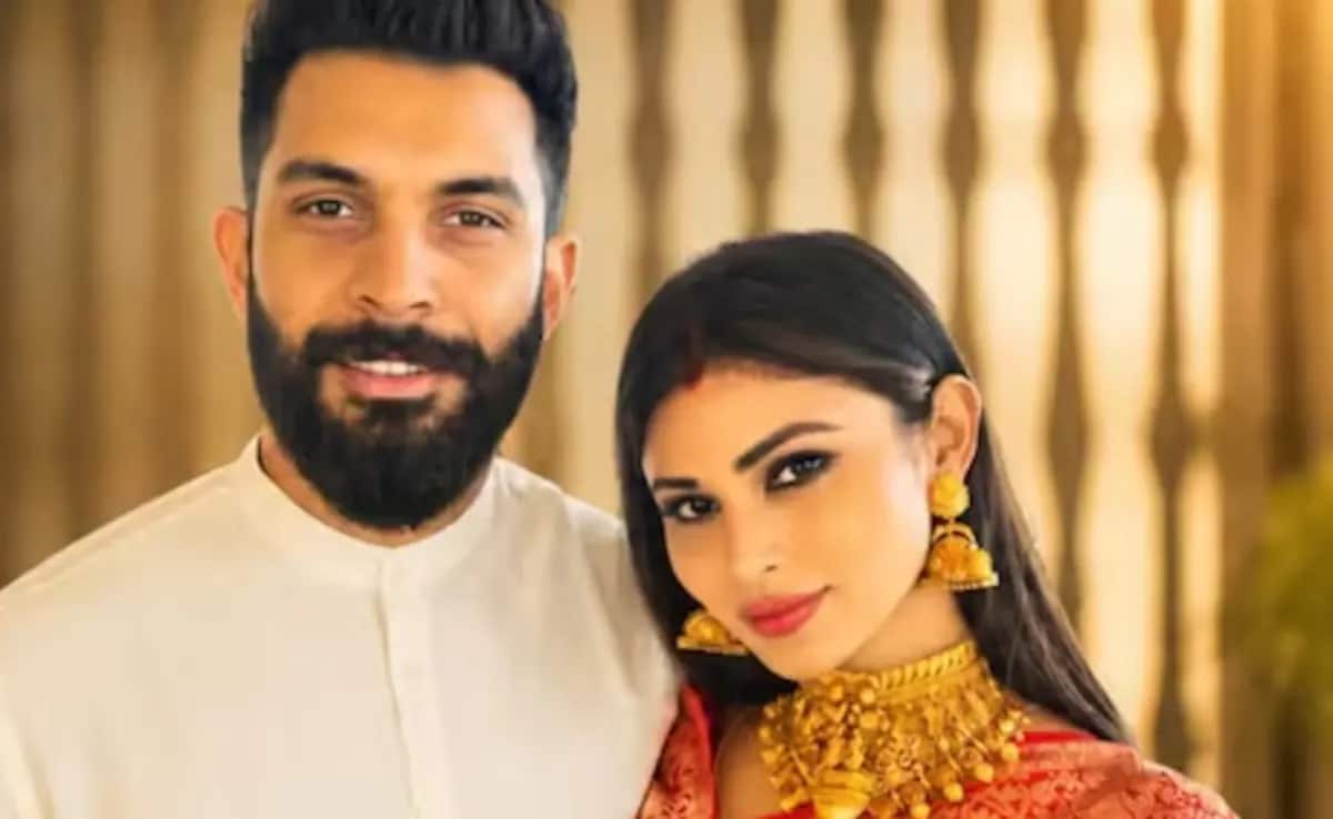 After Announcing Separation, Mouni Roy And Suraj Nambiar Begin Following Each Other On Instagram