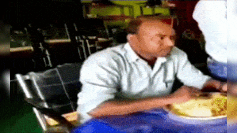 जहानाबाद का सरकारी स्कूल बना पिकनिक स्पॉट, क्लासरूम में मटन-चावल उड़ाते दिखे टीचर; वीडियो वायरल