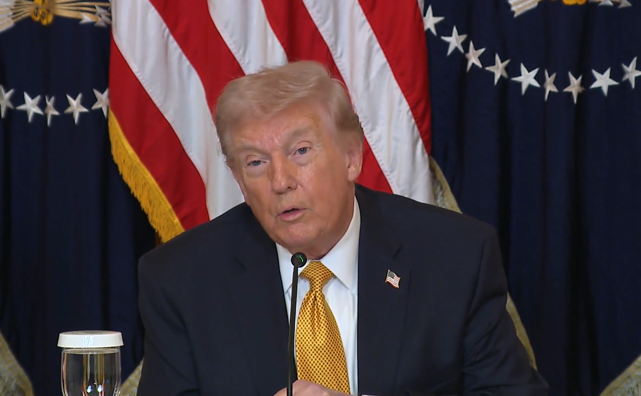 4 Republicans Side With Democrats, Stand Up Against Trump's Iran War