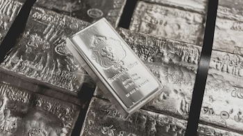 Silver Surges Rs 10,368 To Rs 2.54 Lakh/Kg In Futures Trade