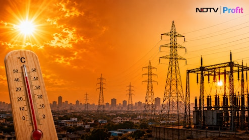 Govt Preps Emergency Plan To Tackle Record-High Surge In Electricity Demand