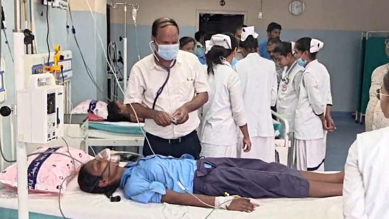 बिहार में मिड-डे मील बना 'जहर'! नालंदा में सरकारी स्कूल का खाना खाकर 33 बच्चे बीमार, मचा हड़कंप