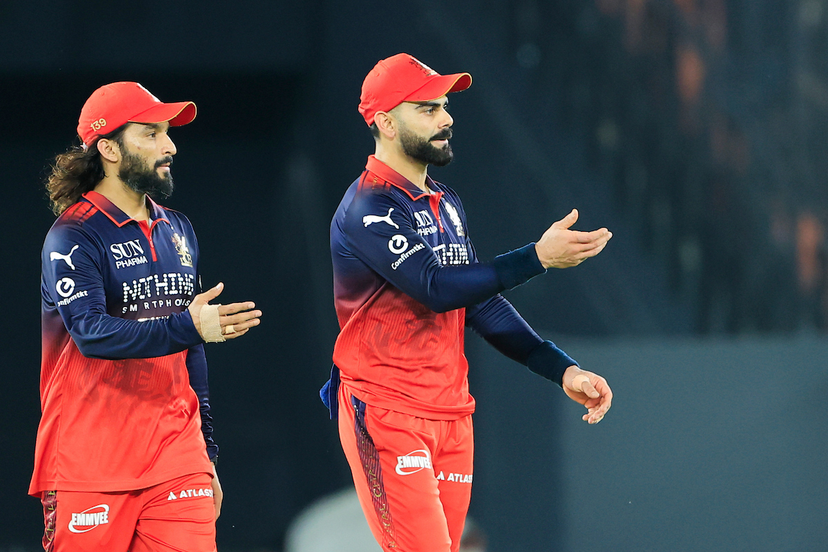 IPL Final LIVE: Virat Kohli Stunned After 3rd Umpire's Huge Call; GT 5 Down