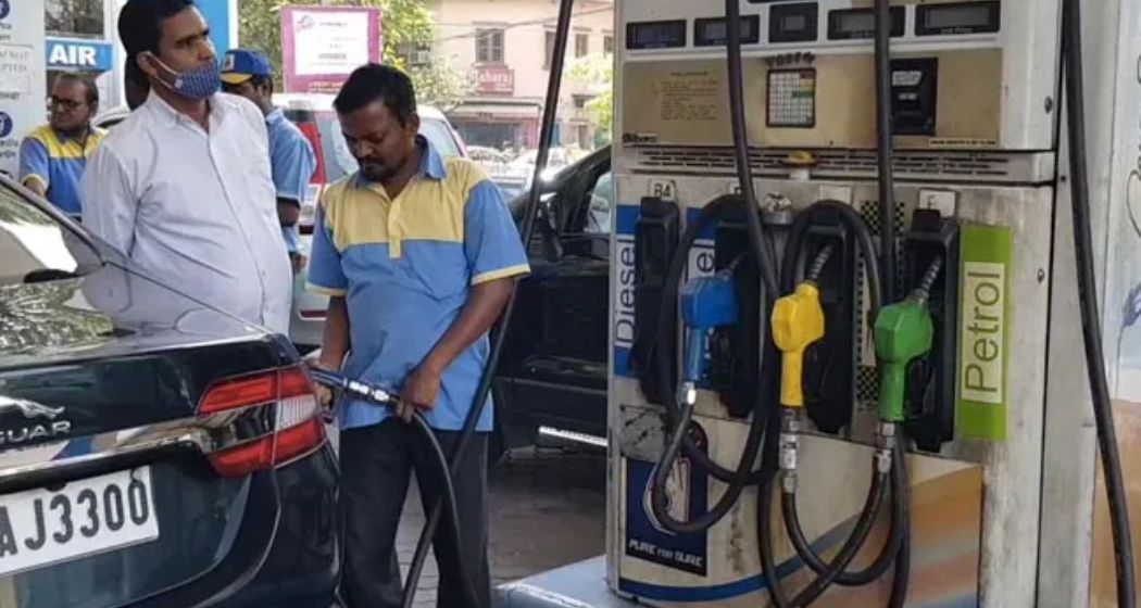 चुनाव नतीजों के बाद बढ़ जाएंगे पेट्रोल-डीजल के दाम? खबरों के बीच पेट्रोलियम मंत्रालय ने खुद दे दिया जवाब