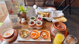 Baluchi Express at The Lalit New Delhi Is Exactly What This Fast Paced Life Demands
