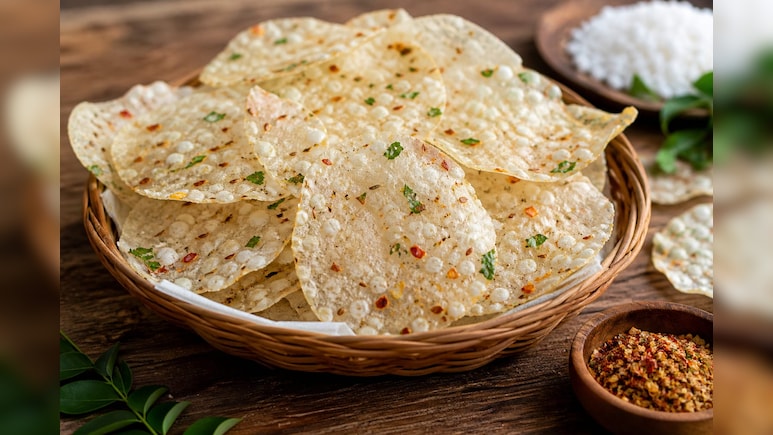 Sabudana Papad Recipe: घर पर आसानी से इस तरह बनाएं बाजार जैसे कुरकुरे साबूदाना पापड़