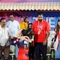 Anushka Sharma Welcomes Virat Kohli With A Hug As RCB Enter Final, Ananya Birla Congratulates Too