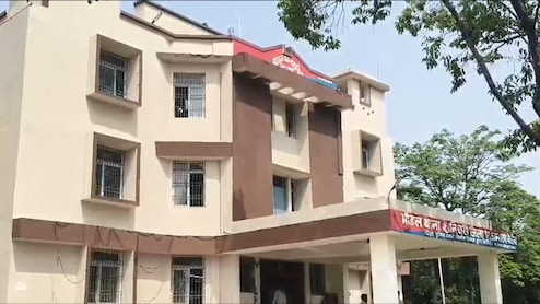 Bihar: ऑर्केस्ट्रा की आड़ में जबरन देह व्यापार, 6 नाबालिग लड़कियां मुक्त; एक निकली प्रेग्नेंट