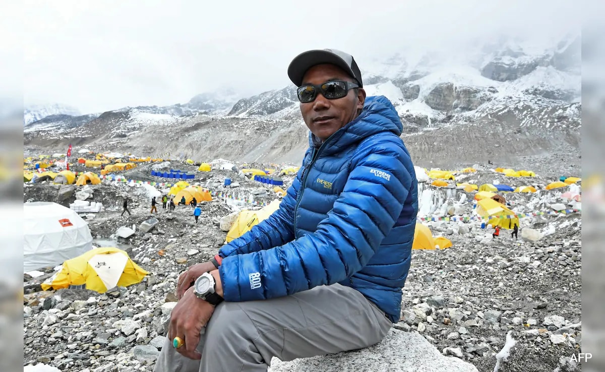Nepal's Kami Rita Climbs Mount Everest For 32nd Time, Breaking His Own Record