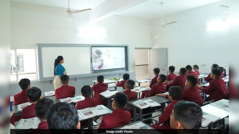 Is BEd Still Relevant? Experts Say CBSE's AI Move May Rewrite Teaching Jobs