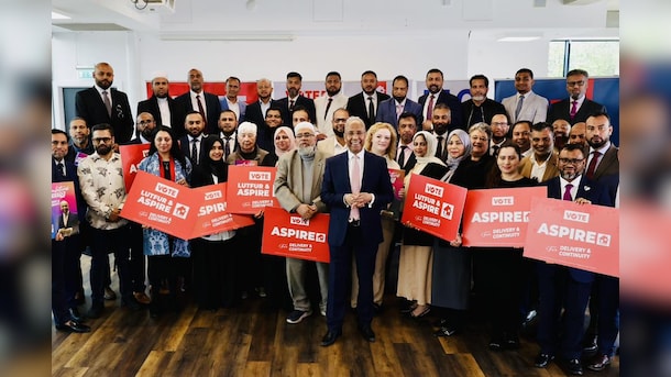 Opinion | How Pak And Bangladeshi Vote Blocs Are Becoming UK's New 'Kingmakers'