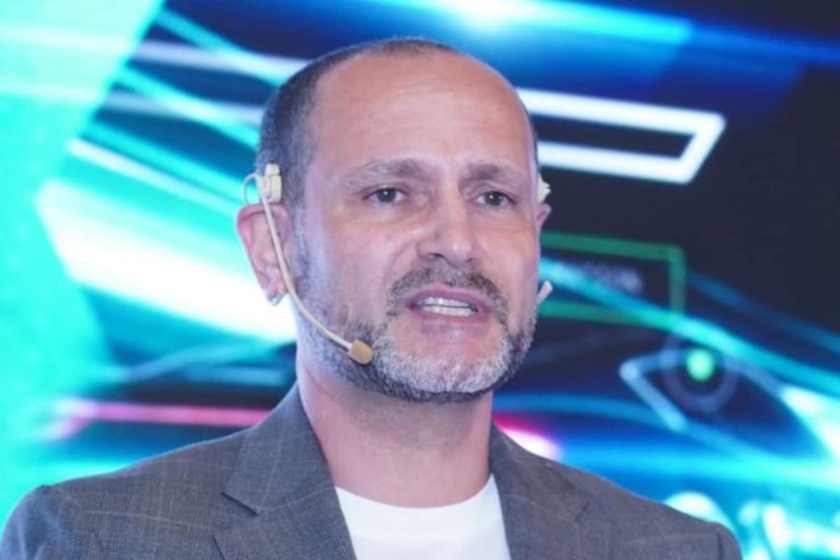 Michele Del Mondo, Senior Director, Global Advisor Automotive, PTC