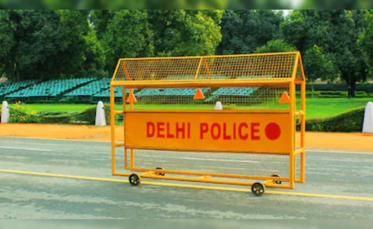 दिल्लीवालों के लिए जरूरी सूचना: आज इन इलाकों में लग सकता है लंबा जाम, ट्रैफिक पुलिस ने जारी किया अलर्ट