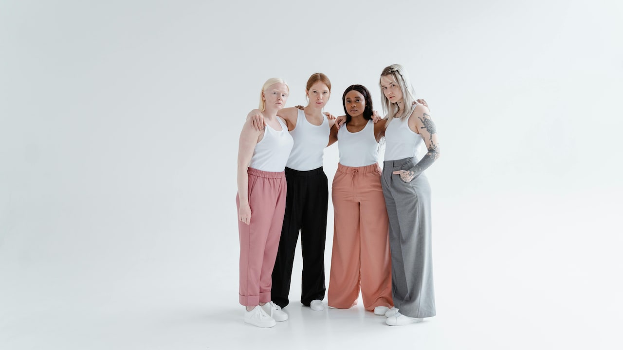 Why Fashion Fabrics Feel Thinner Than Before: How To Identify Durable Materials Instantly Why Fashion Fabrics Feel Thinner Than Before: How To Identify Durable Materials Instantly