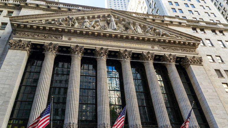 US Stock Market Today: S&P 500 Hits Record, Dow Zooms 500 Points As Wall Street Bulls Charge On Iran Peace Hopes