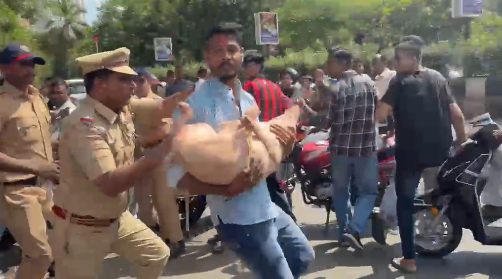 Video: When Police Had To Save A Pig At Thane Bakrid Goat Protest