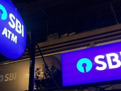 SBI Employees' Federation Stages Dharna in Kolkata, Plans Nationwide Strike On May 25-26