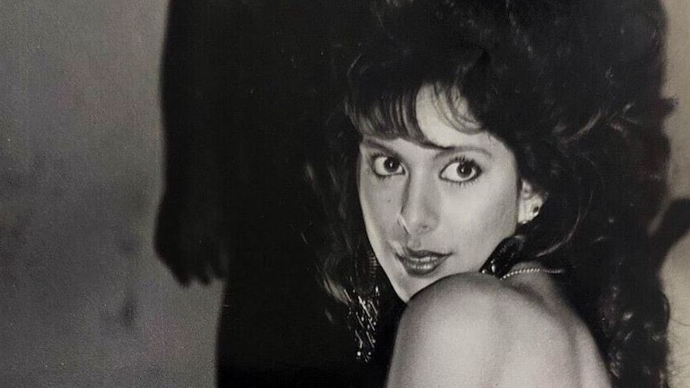 बॉलीवुड के खूंखार विलेन हैं पापा, 90s में इस एक्ट्रेस की लंबी हाइट बनीं मुसीबात, संगीता बिजलानी ने किया था आगा, अब एक्टिंग से हैं दूर