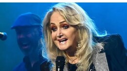 Bonnie Tyler Health Update: Singer In Induced Coma After Surgery &mdash; Here's What We Know