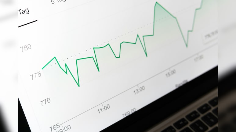 SME IPOs vs Mainboard IPOs: Which Has Delivered Better Returns In 2026?