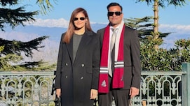IAS-IPS Love Story: जब सीनियर महिला IPS अफसर पर दिल हार बैठे जूनियर IAS, उम्र की दीवार तोड़ ऐसे बनी बात