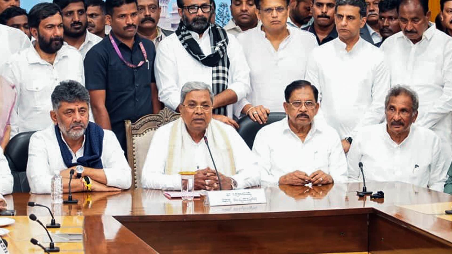 Siddaramaiah's Exit: Congress Faces A New Power Balance In Karnataka