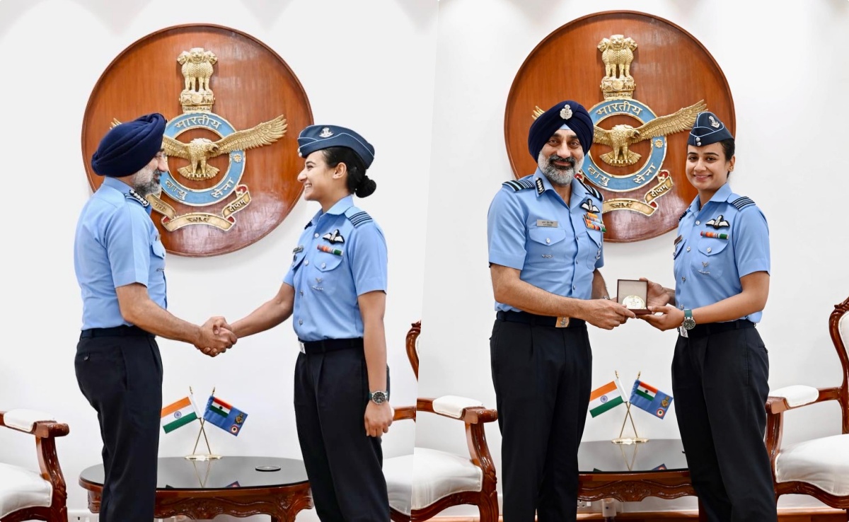 स्क्वाड्रन लीडर सान्या बनीं IAF की पहली कैट ए महिला फ्लाइंग इंस्ट्रक्टर