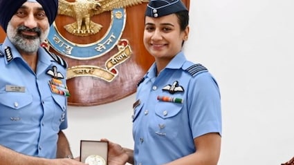 स्क्वाड्रन लीडर सान्या बनीं IAF की पहली कैट ए महिला फ्लाइंग इंस्ट्रक्टर