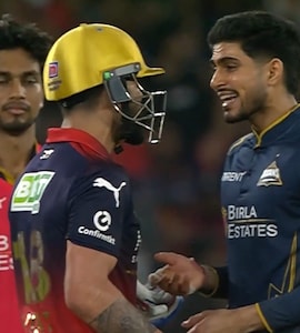 Virat Kohli Out Or Not? RCB Icon In Intense Animated Chat With Shubman Gill, Umpires. Replay Proves He Was Right