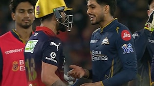 Virat Kohli Argues With Shubman Gill, Umpires After Being Adjudged Out. Drama Follows