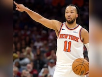 Jalen Brunson Powers Knicks Within 1 Win Of NBA Finals After Dominating Cavaliers In Game 3